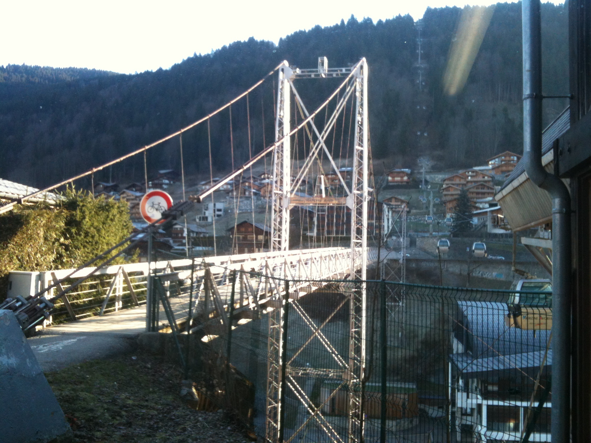 Via ferrallia