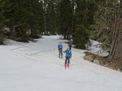 Crête des Lindarets 21 04 21 (2).JPG