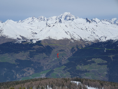Stackline face au Mont-Blanc