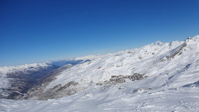 Vue sur Valtho en dessous