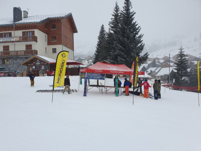 Montage du stand vendredi matin