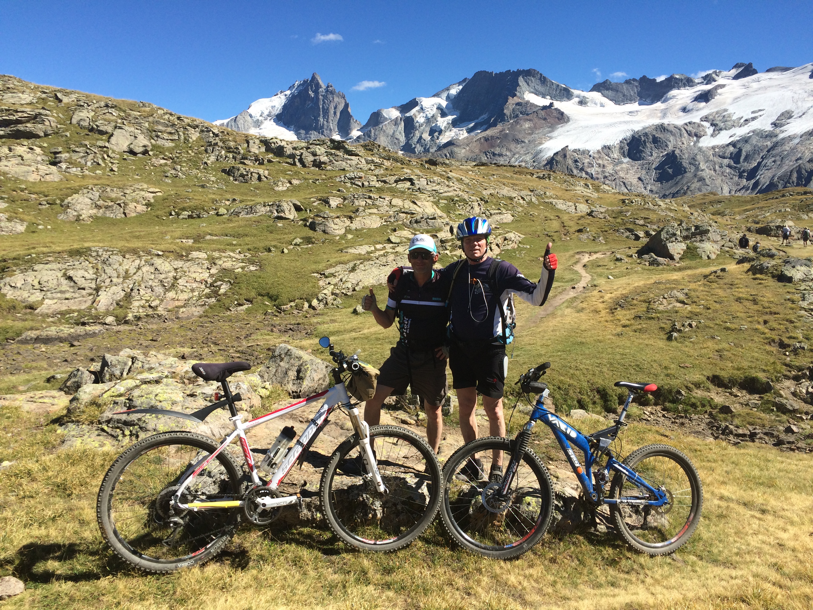 Plateau des Emparis devant la Reine