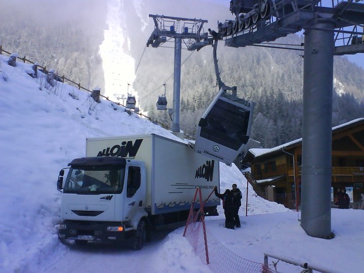 cabinechamonix.jpg