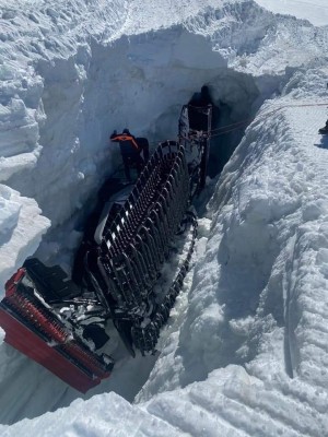 Glacier suisse 2.JPG